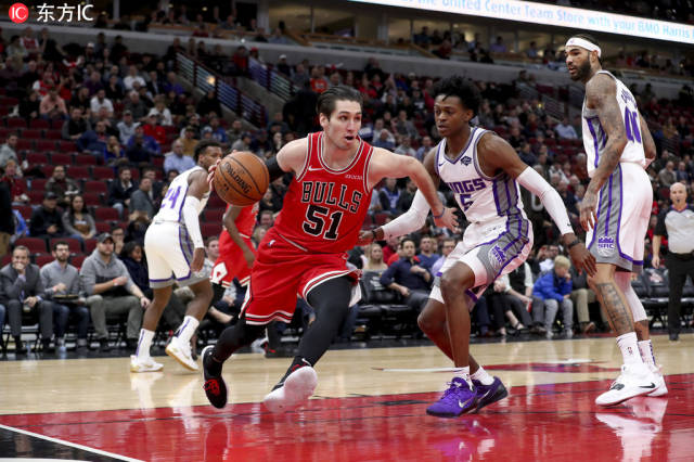 人员搭配合 人员搭配合