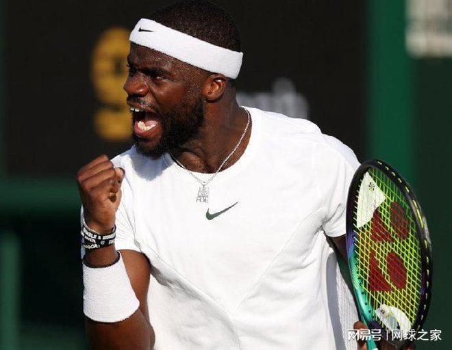 预计成交价超600万美元！乔丹科比双标志签名卡获热捧：全球仅此一张