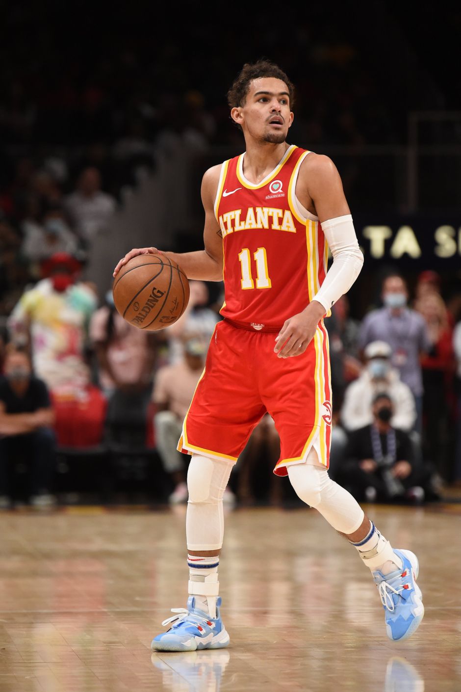 要么在出球 要么在出球