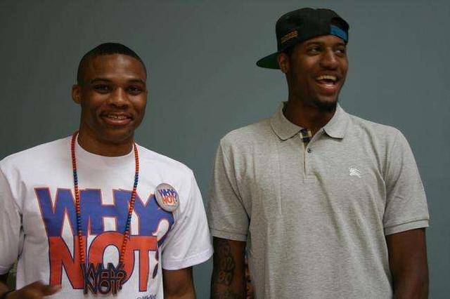 前场多面手 前场多面手