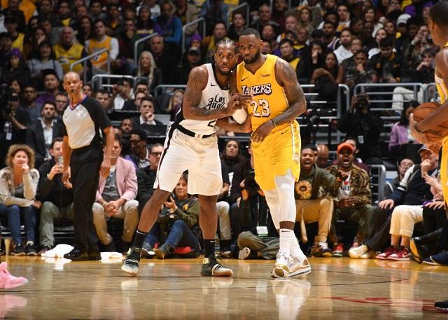 这与首发英 这与首发英